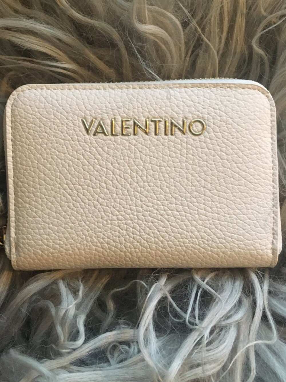 VALENTINO Zip Alexia Bianco Wallet - NWT